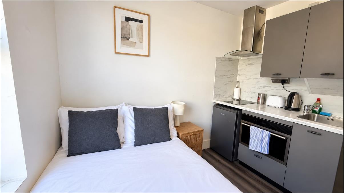 Flat Sutherland Avenue in City of Westminster