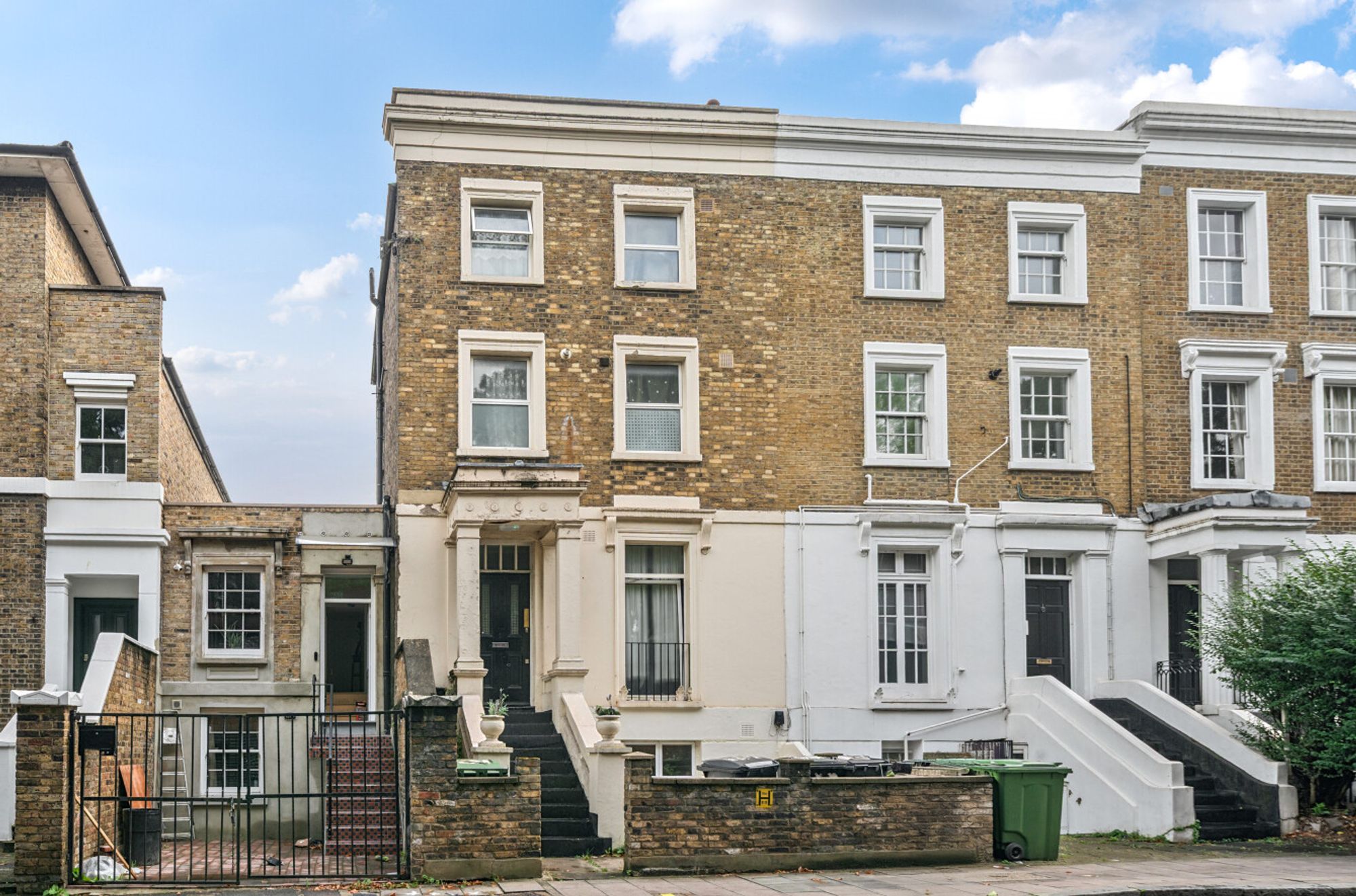 Flat Bedford Road in Greater London