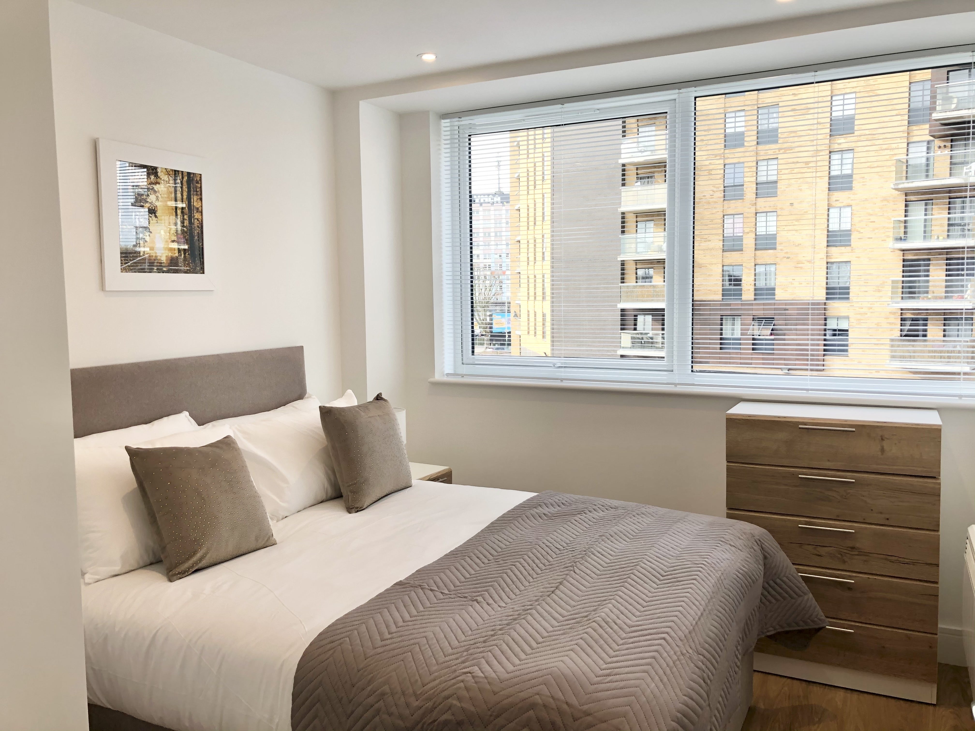 Flat South Street in Greater London