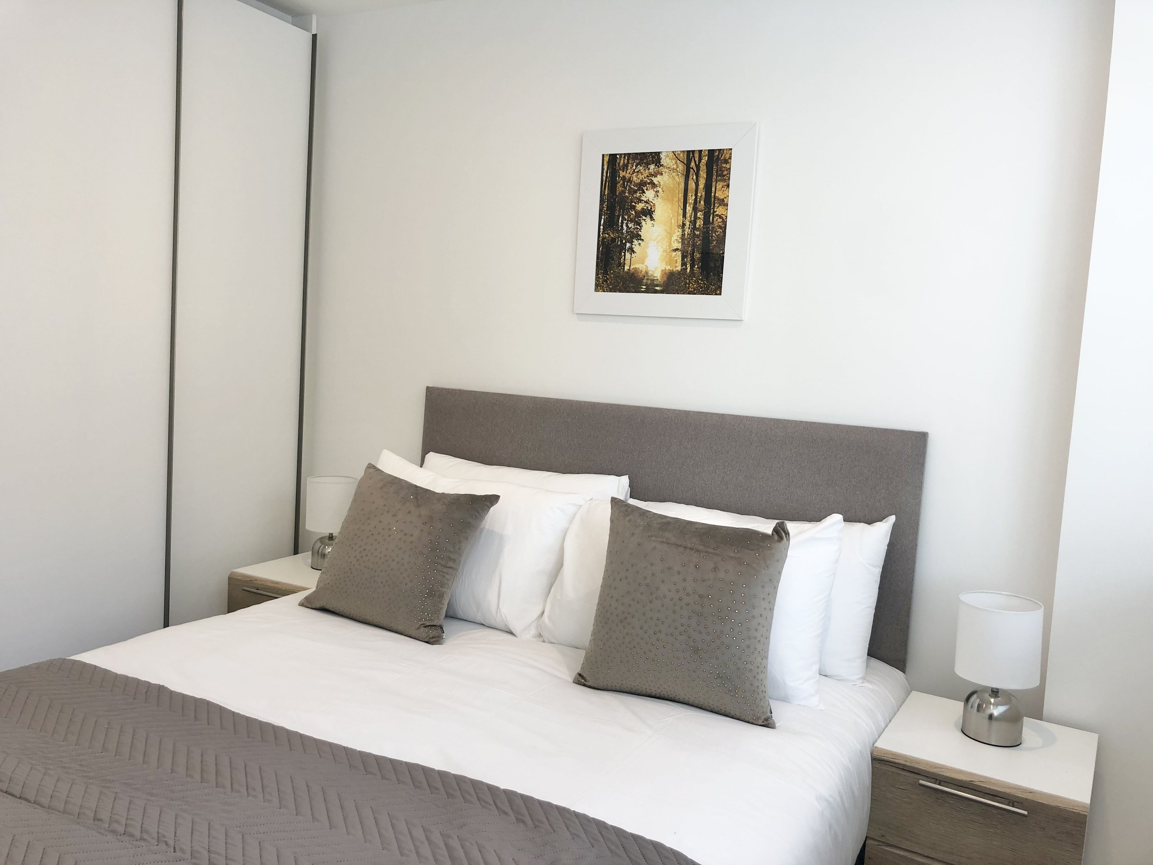 Flat South Street in Greater London