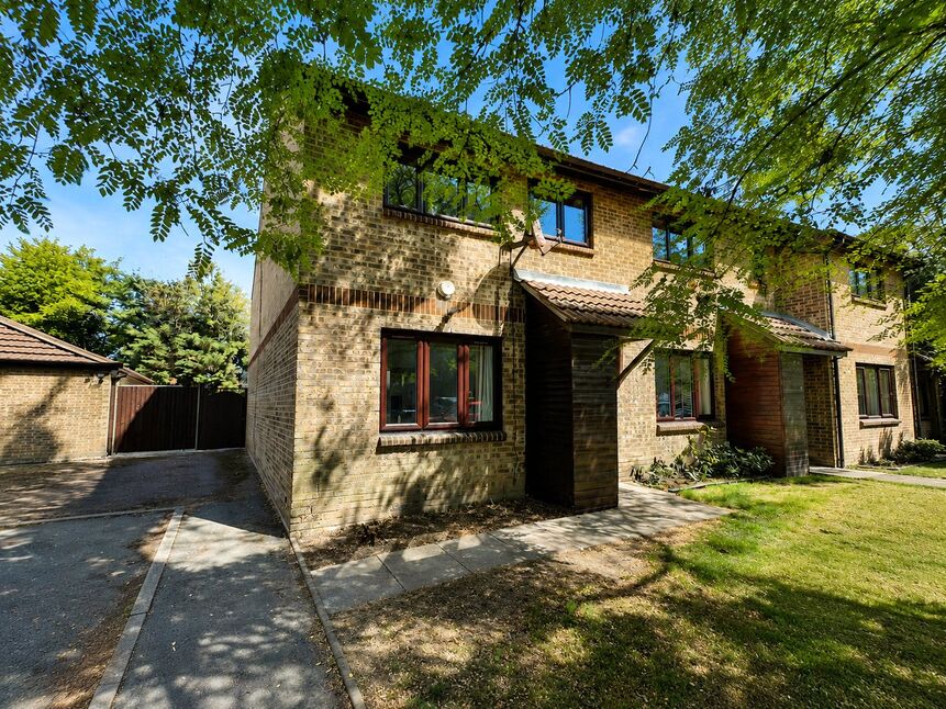 House Copse Close in Greater London