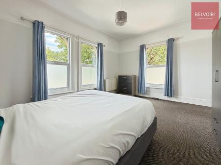 Room Clee Road in Cleethorpes