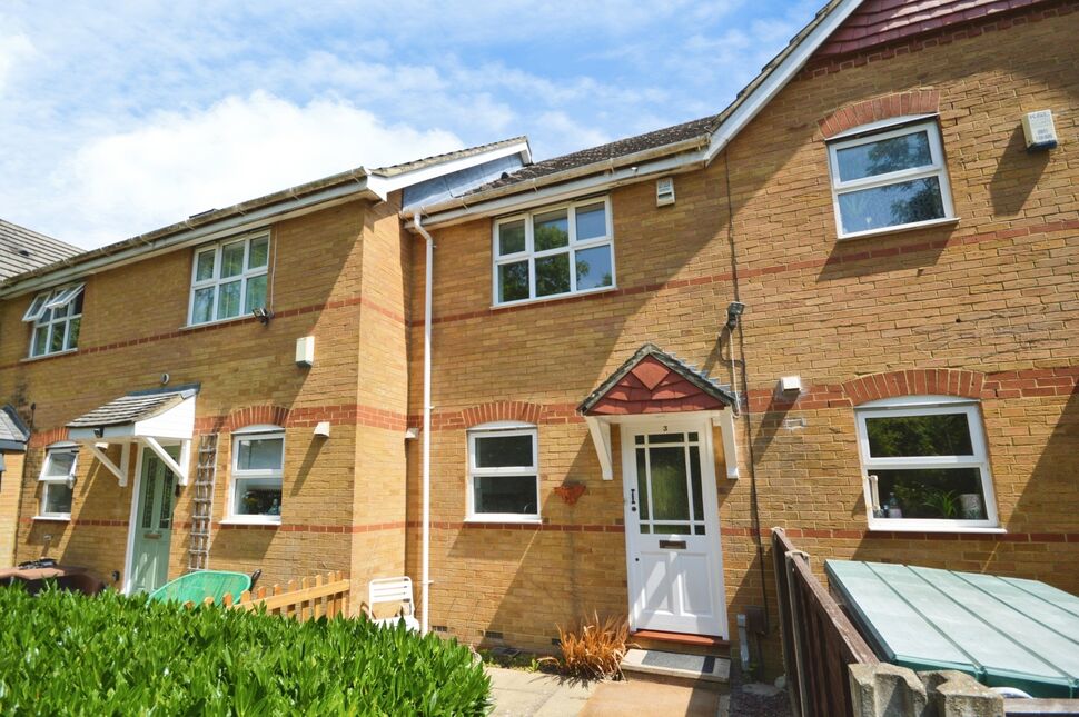 House Worton Road in Greater London