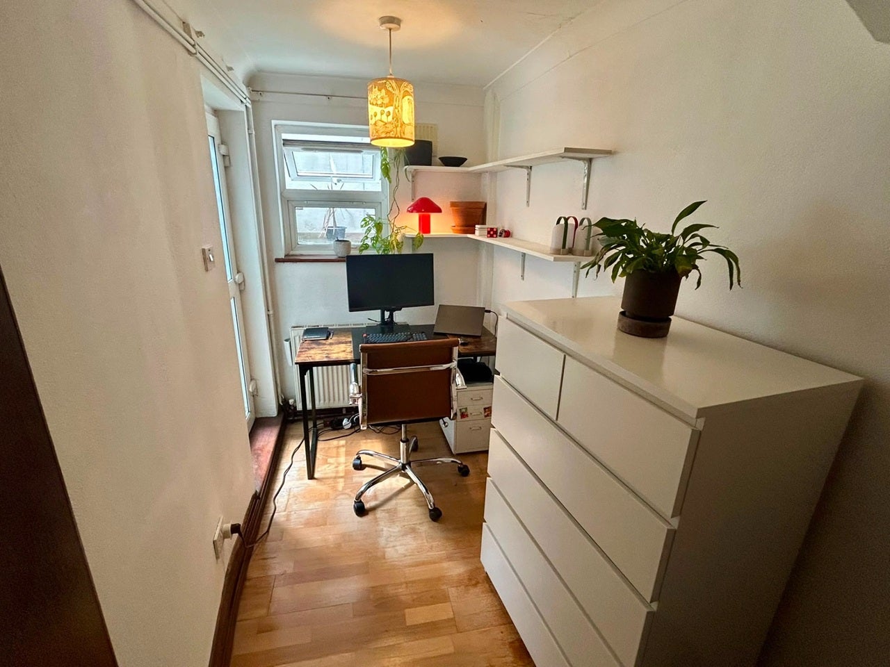Flat Newington Green Road in Greater London