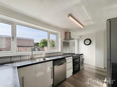 House Everard Close in West Suffolk