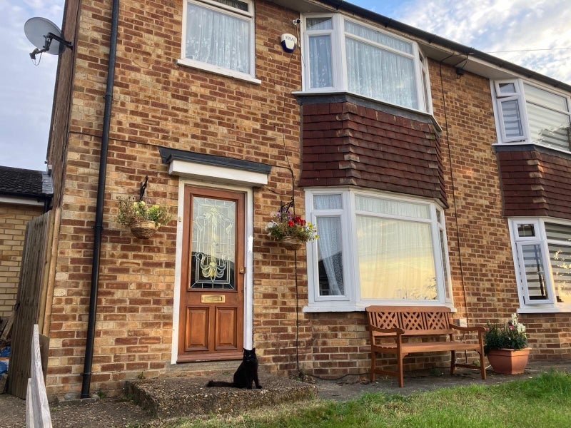 Room Willrose Crescent in Greater London