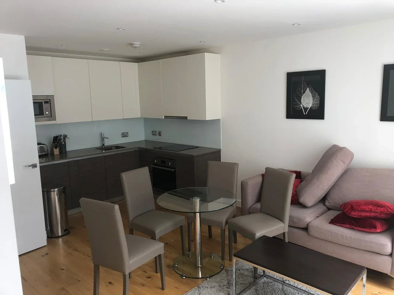 Flat Balfour Road in Greater London