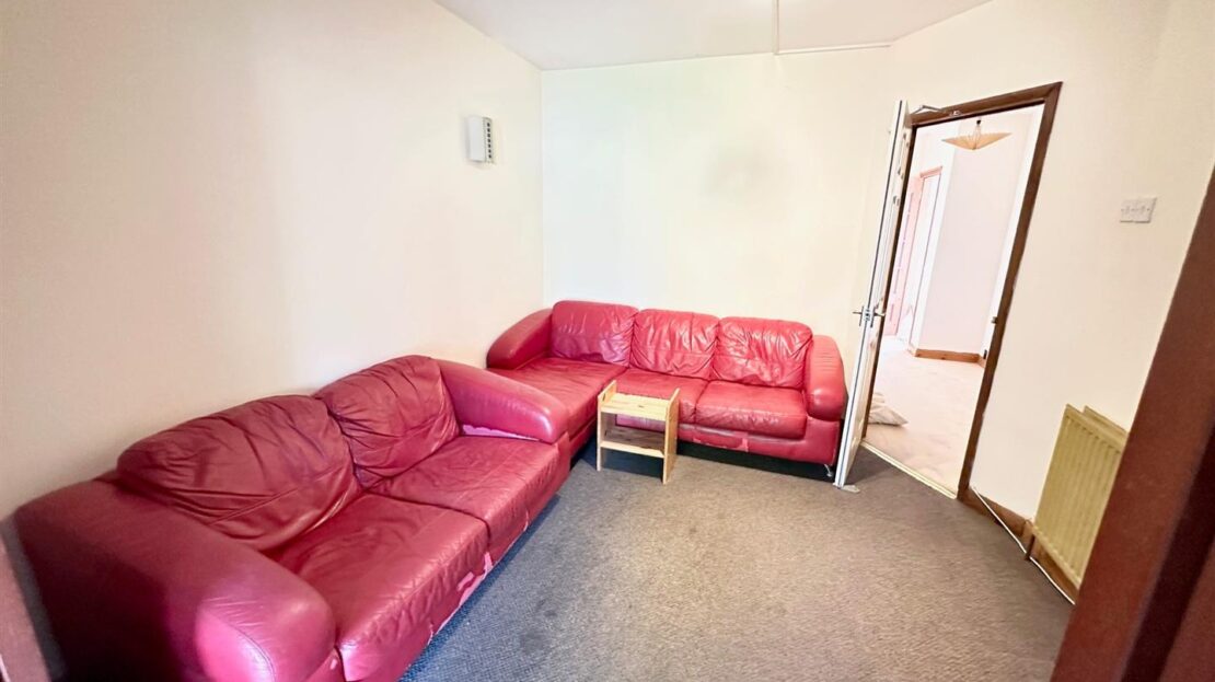 House Newcroft Close in Greater London