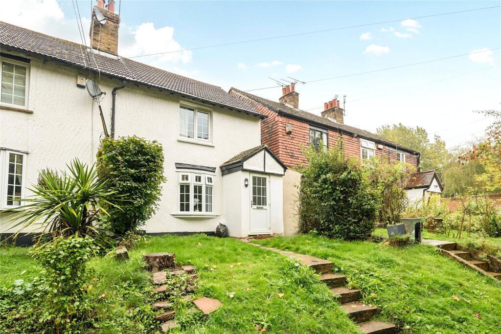 Flat Parkgate Road in Sevenoaks