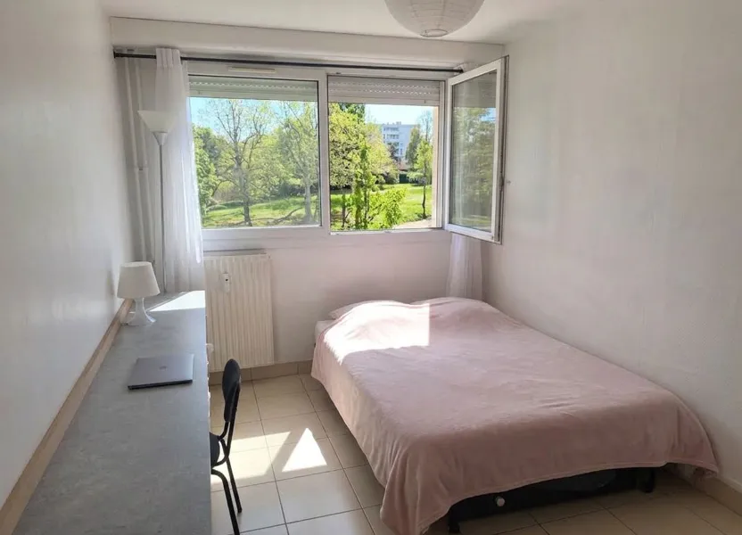 Chambre Impasse de l'Accacia à Bailly