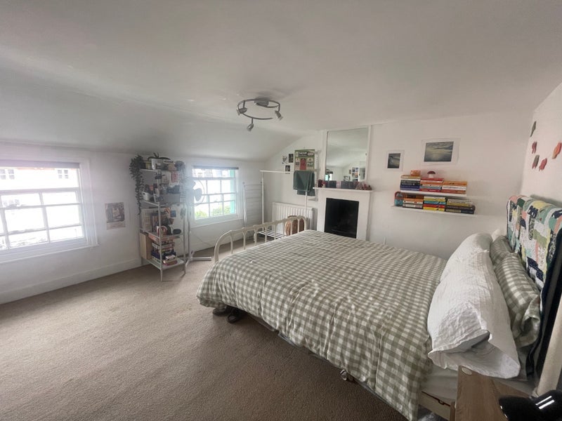 Room Barnes High Street in Greater London