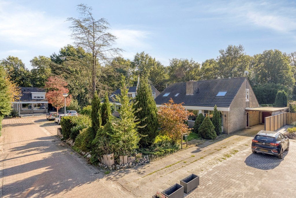 Parklaan 12 in Blijham