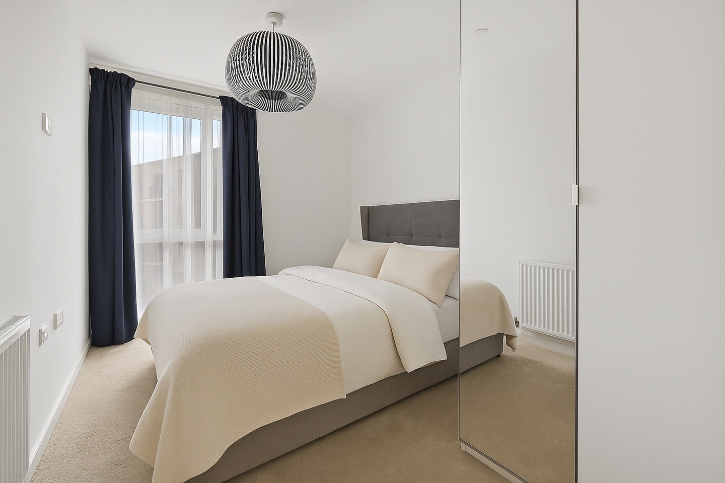 Flat Rosalind Close in Greater London