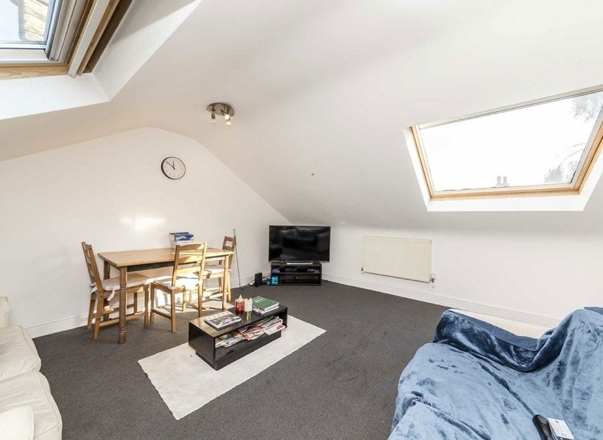 Room St Luke's Avenue in Greater London