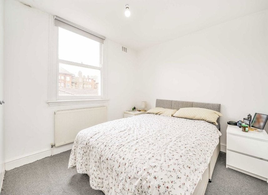 Room St Luke's Avenue in Greater London