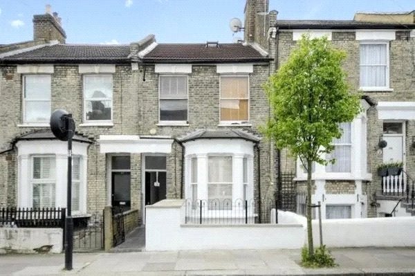 Room Delorme Street in Greater London