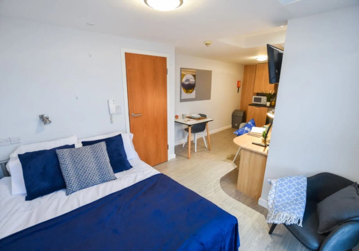 Room Pitt Street in Sheffield