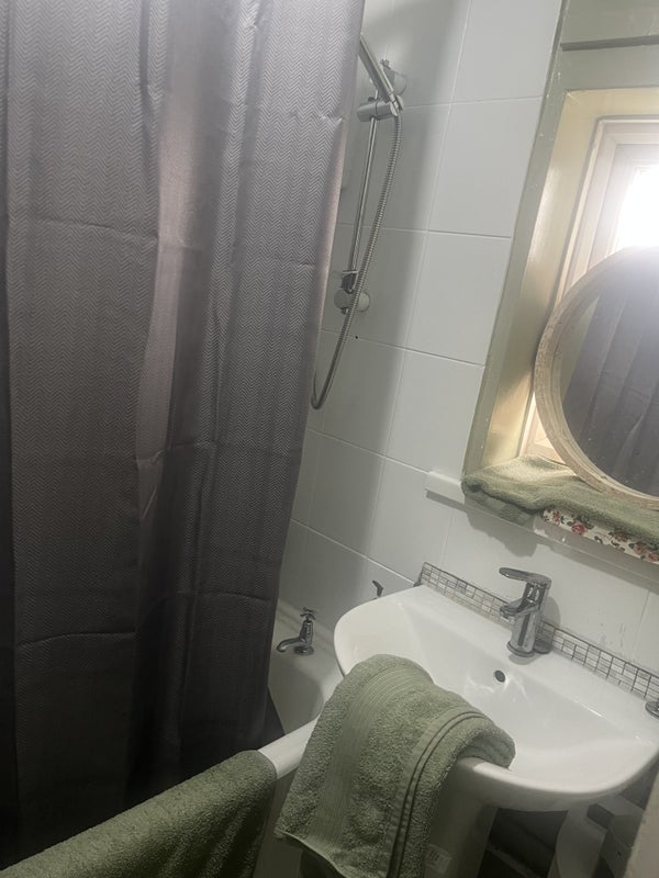 Room Stapeley View in Newcastle upon Tyne