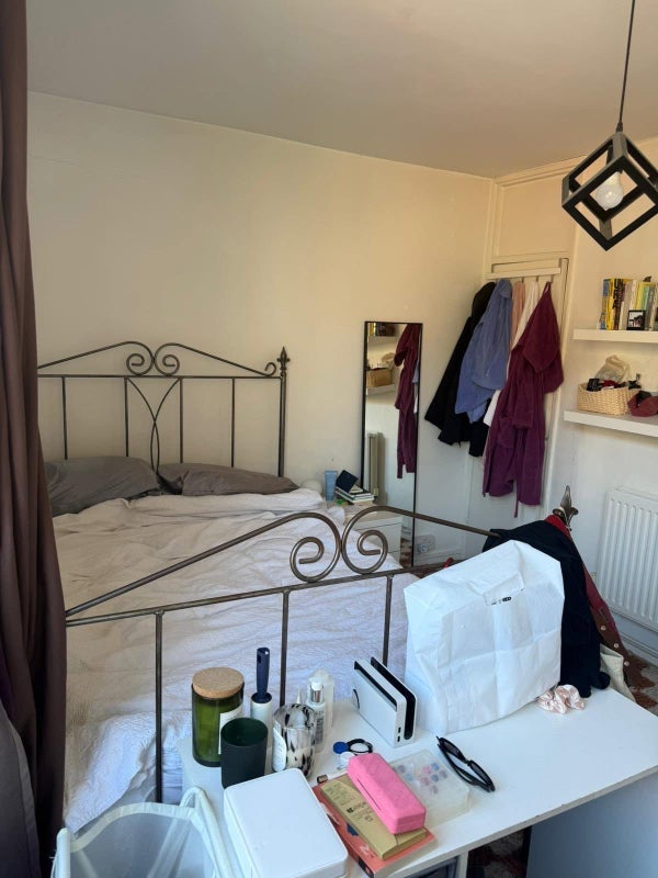 Room Stanhope Street in Greater London