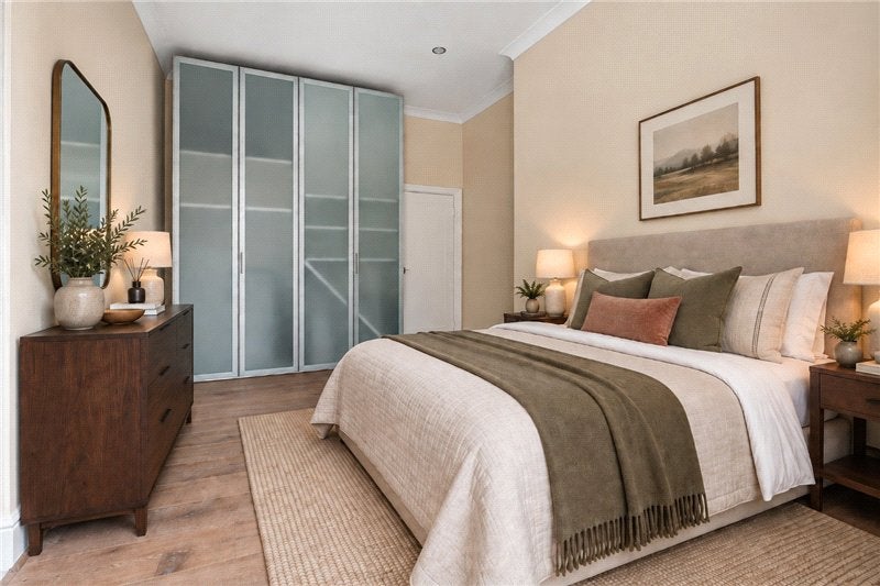 Flat Harrington Gardens in Greater London