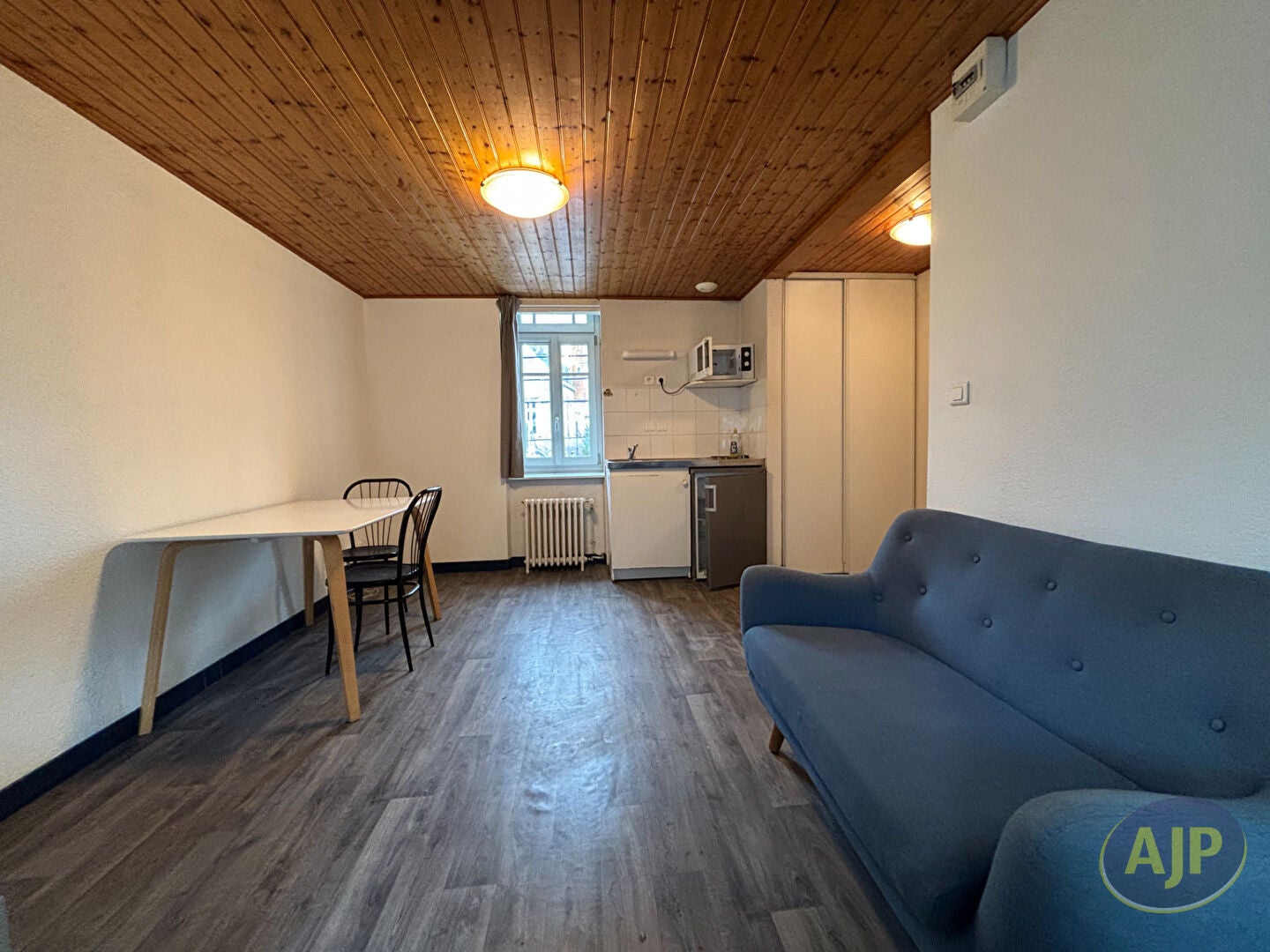 Flat Rue du 8 Mai 1945 in Ciran