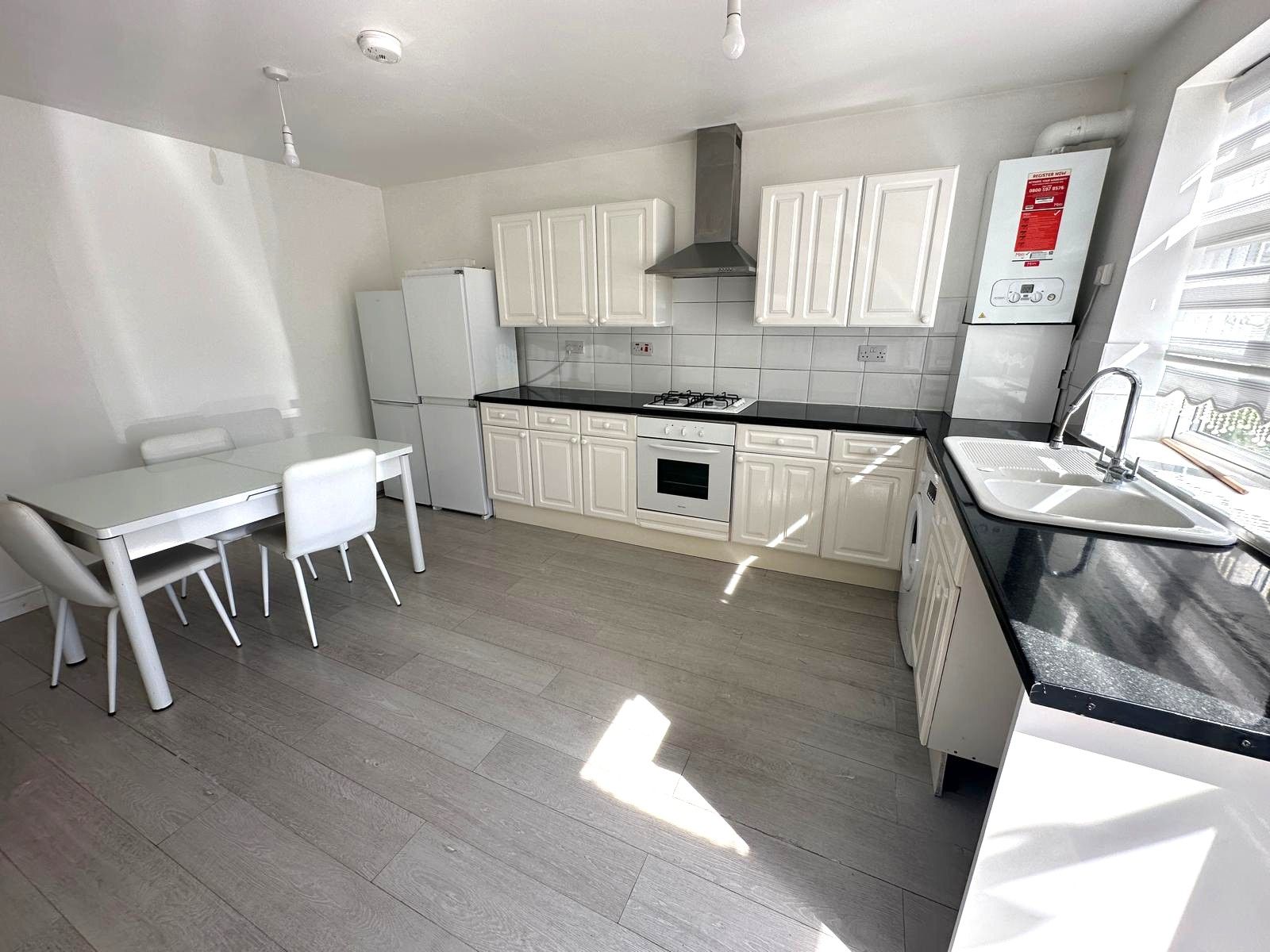 Flat Pine Close in Cheshunt