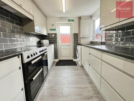 Room Grimsby Road in Cleethorpes