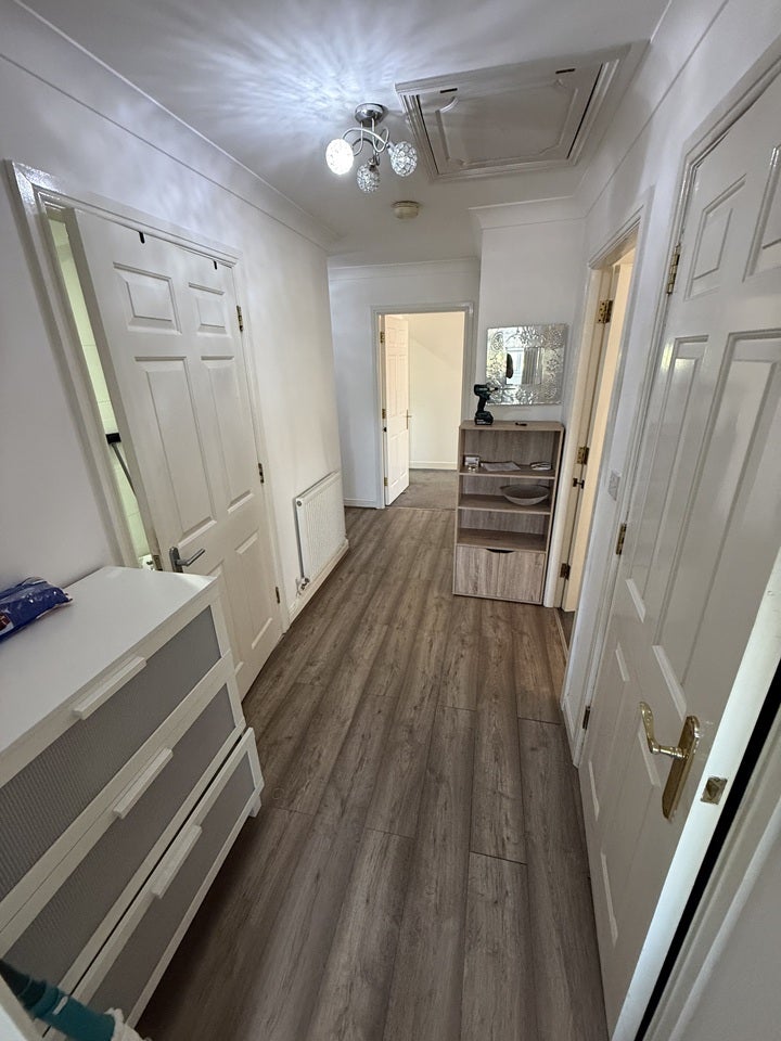 Flat Warwick Road in Coventry