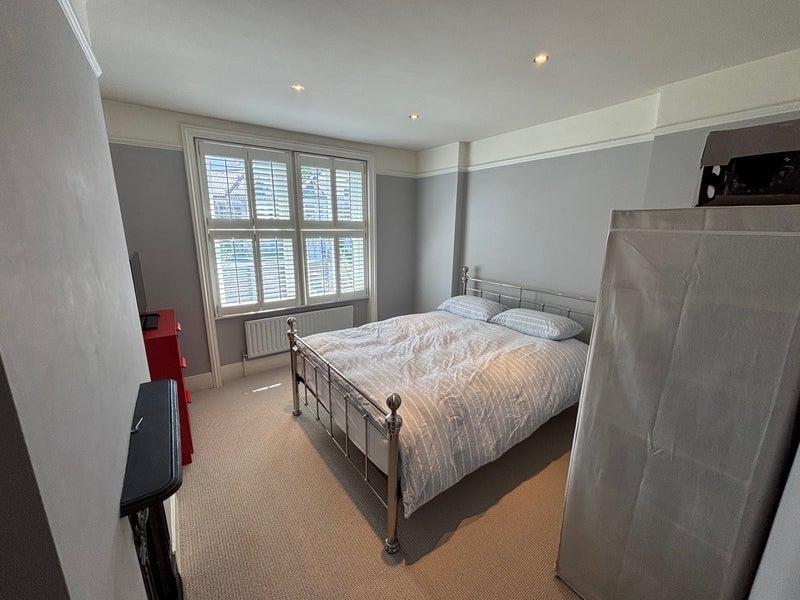 Room Gosberton Road in Greater London