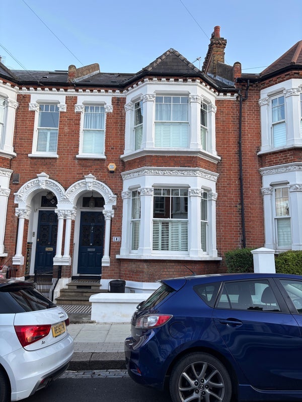 Room Gosberton Road in Greater London