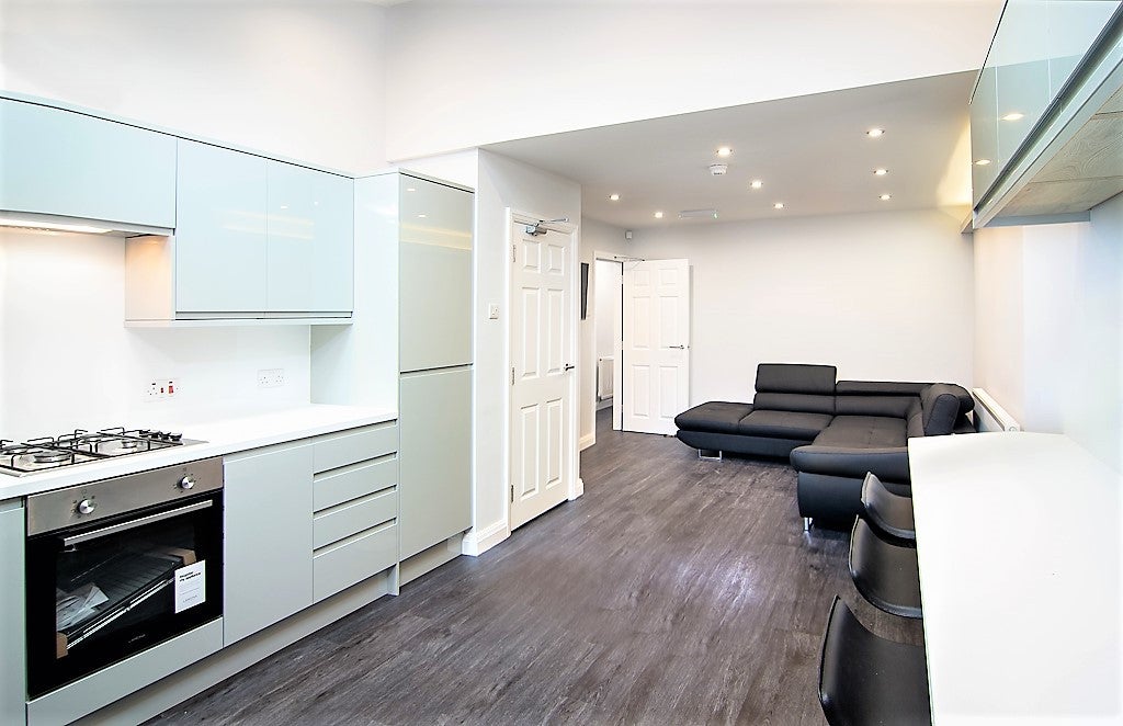 Flat Surgeon's Court in Preston