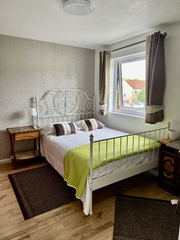 Room Stone Gardens in Bournemouth