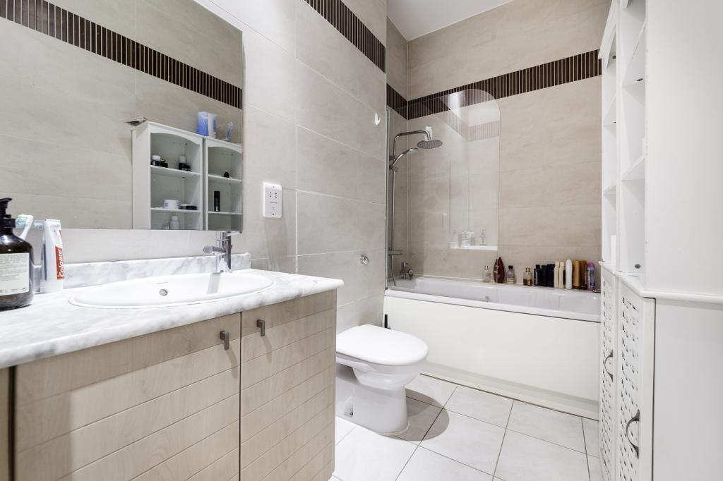 Flat Baker Street in City of Westminster