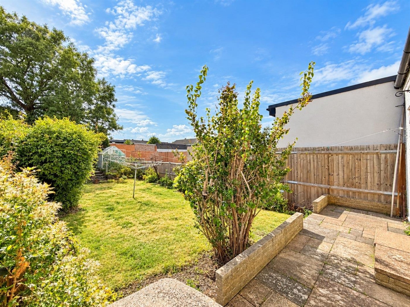 House Hogarth Gardens in Greater London
