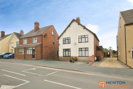 House Broad Lane in South Staffordshire