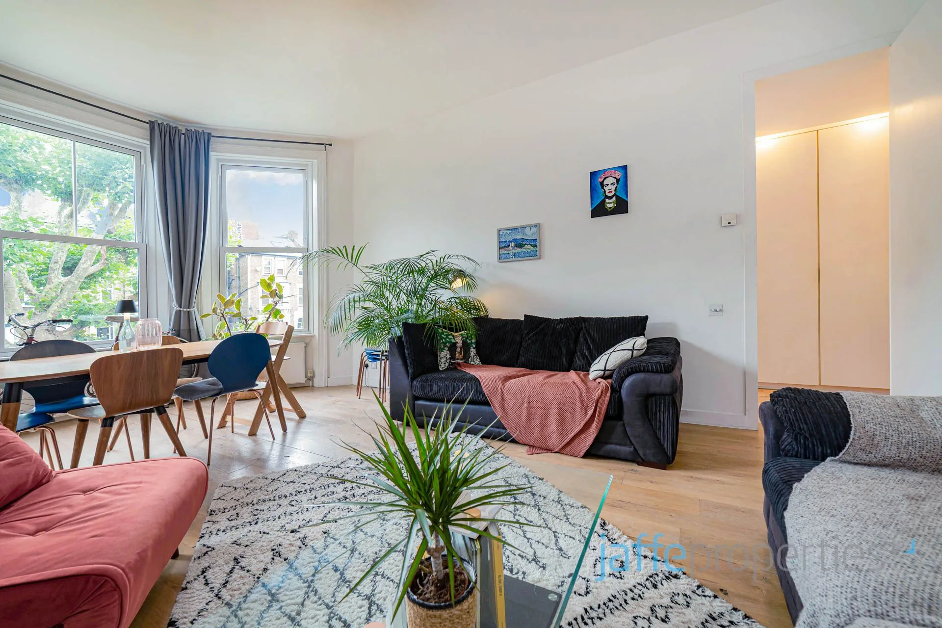 Flat Fordwych Road in Greater London
