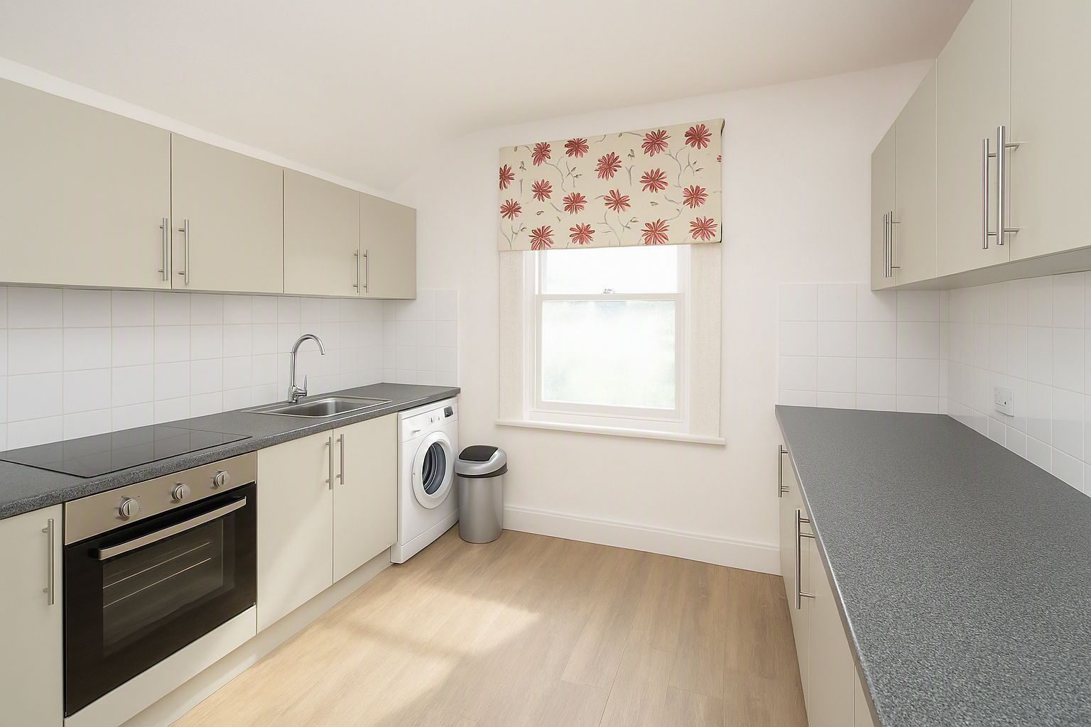 Flat Talbot Road in Greater London