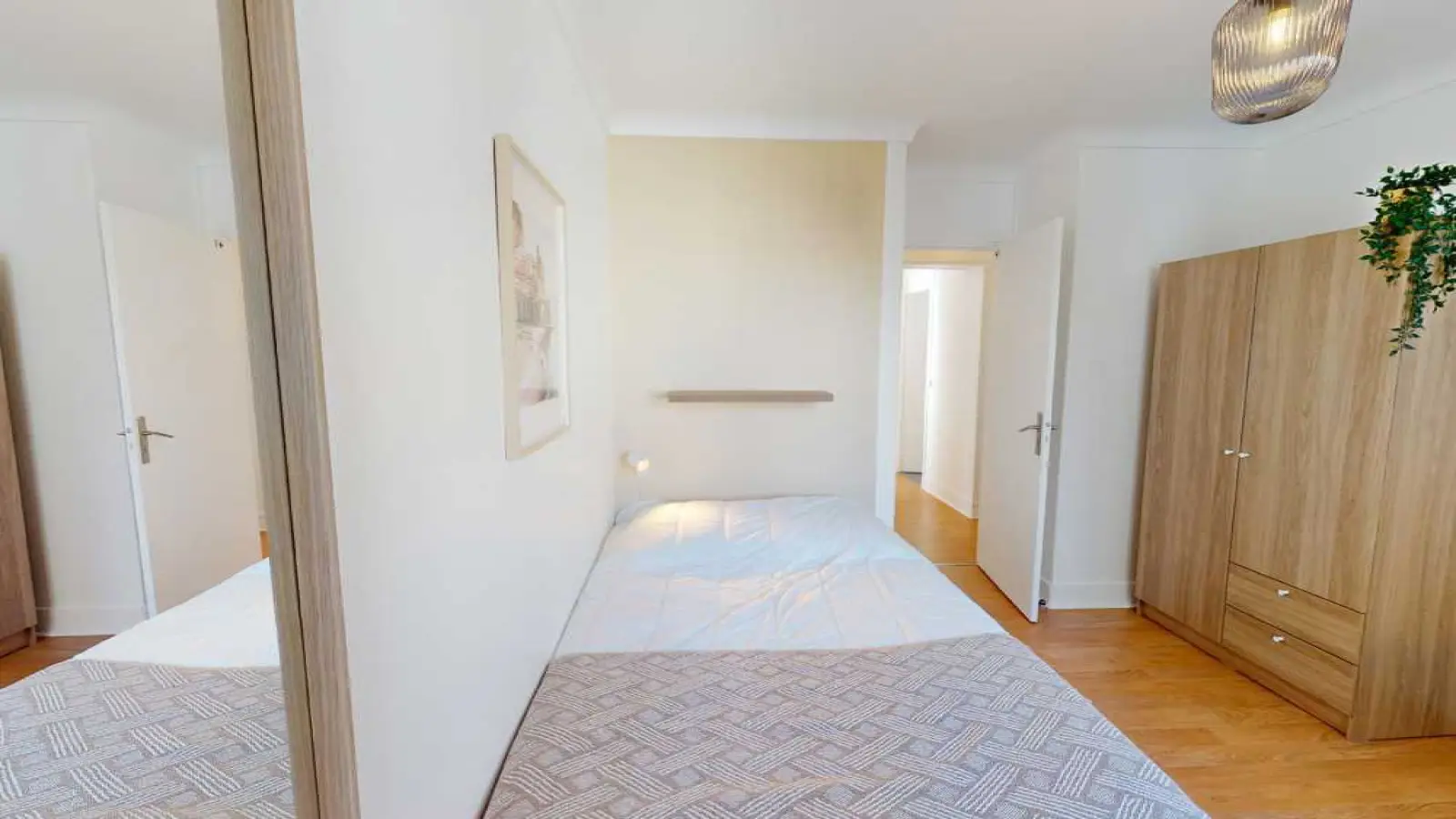 Chambre Rue de Saussure à Paris
