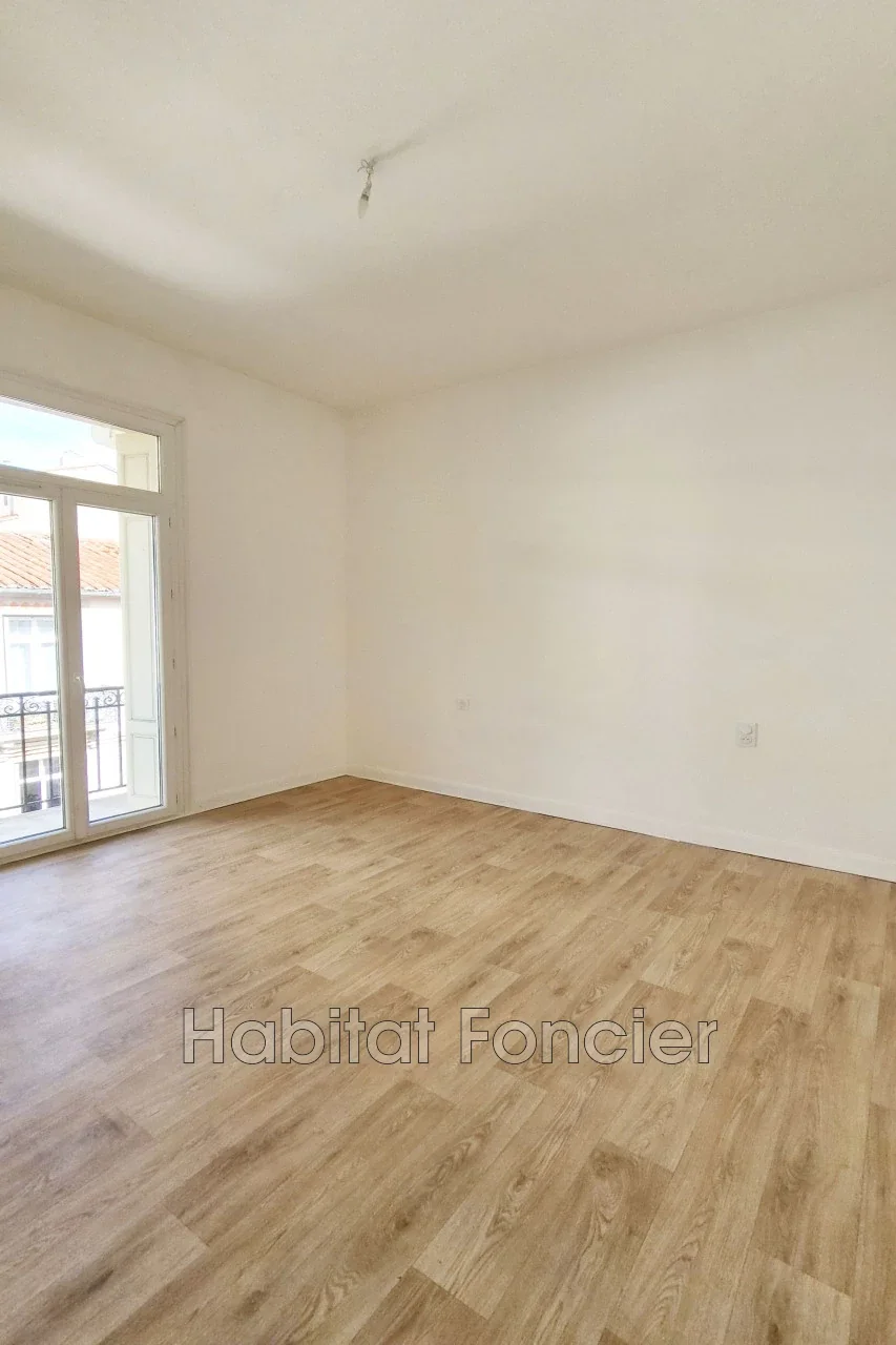 Flat Boulevard Georges Clemenceau in Perpignan