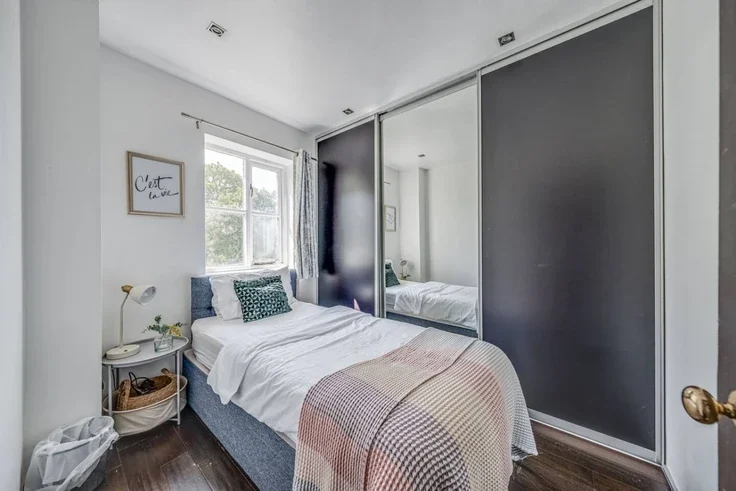 House Carlyle Mews in Greater London