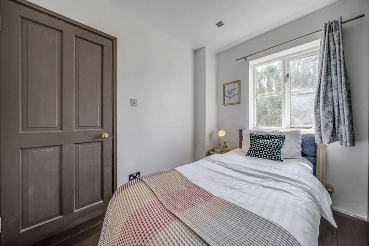 House Carlyle Mews in Greater London