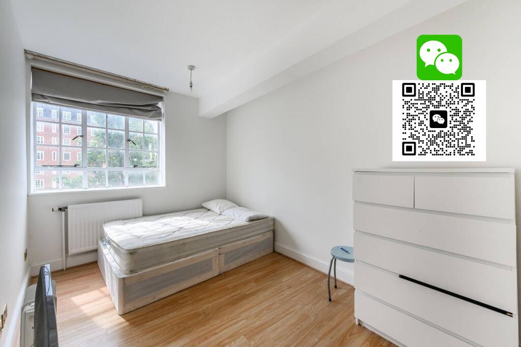 Flat Sloane Avenue in Greater London