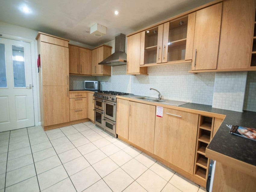 House Mosquito Way in Welwyn Hatfield