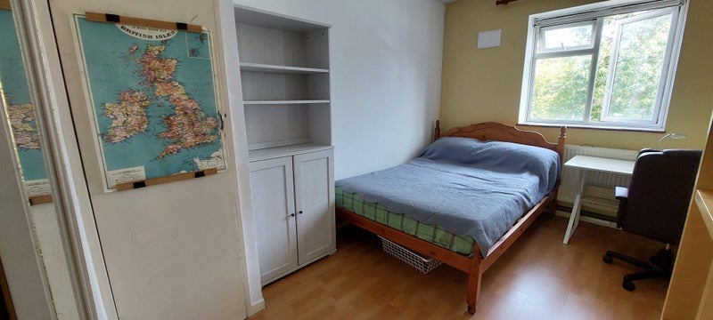 Room Elmworth Grove in Greater London