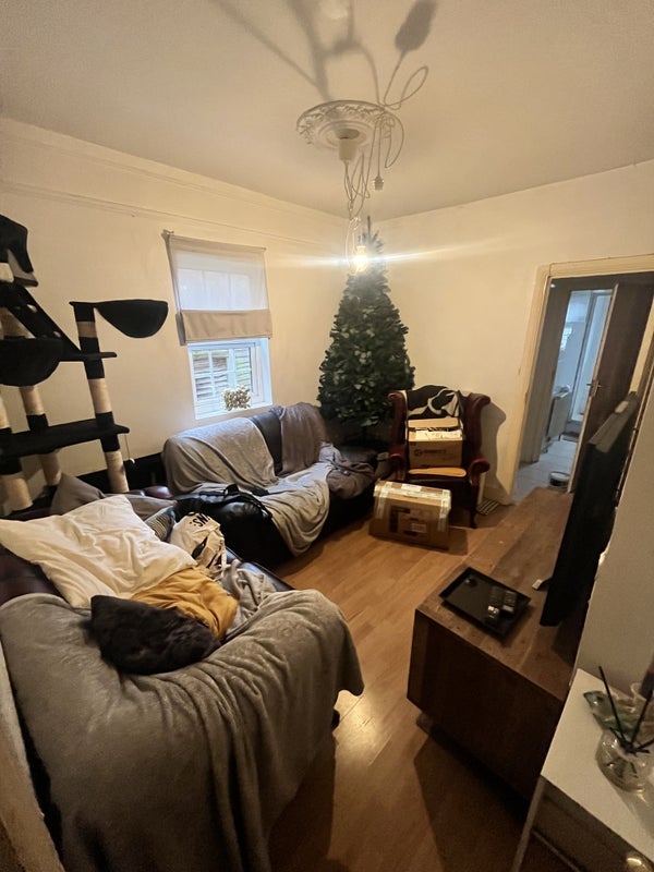 Room Essex Road in Greater London