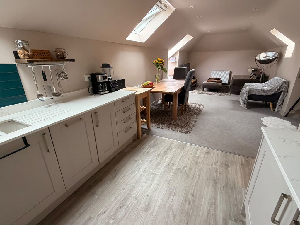 Flat Old Forge Close in New Forest