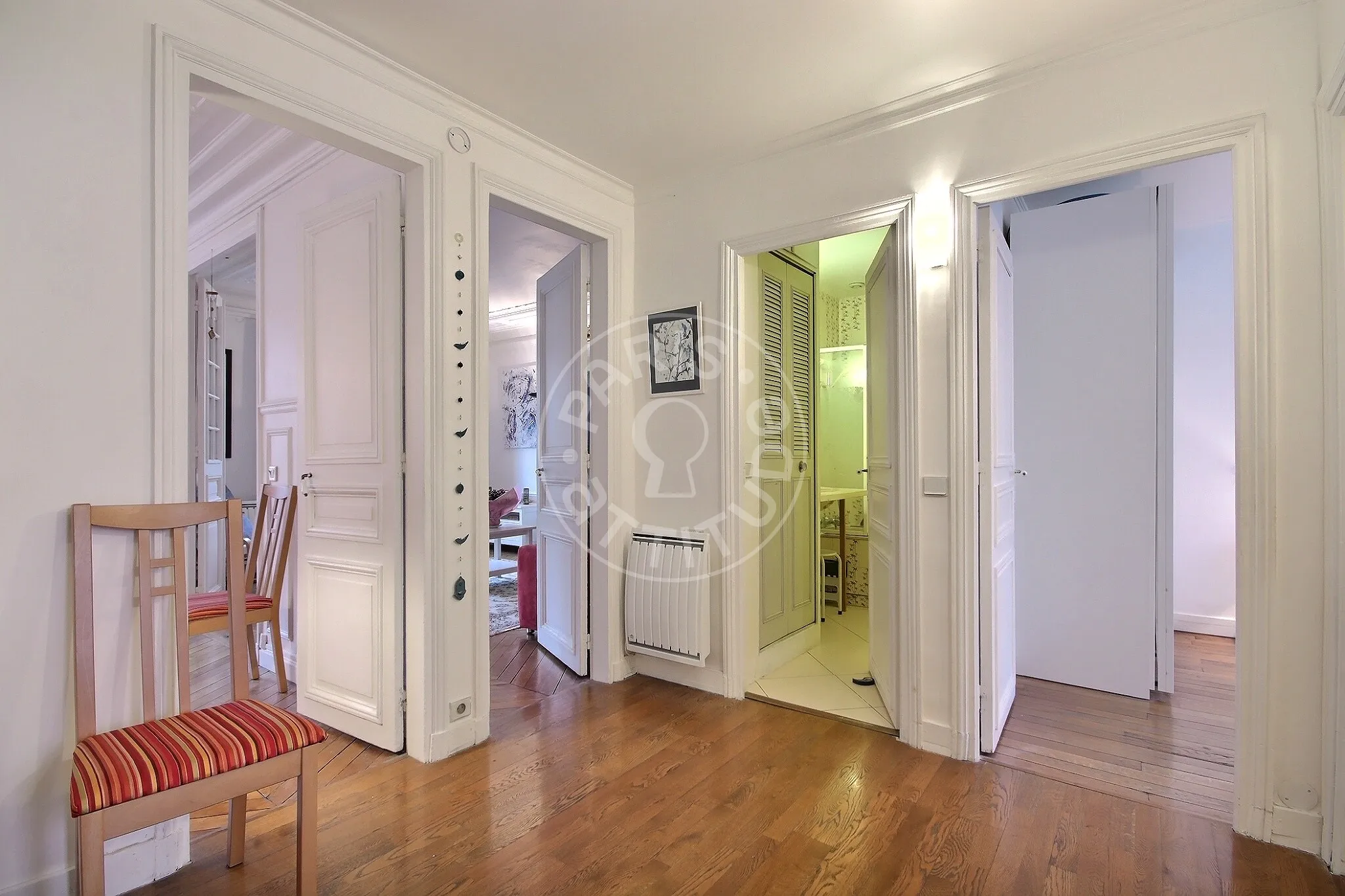 Appartement Rue Fabre d'Églantine à Paris