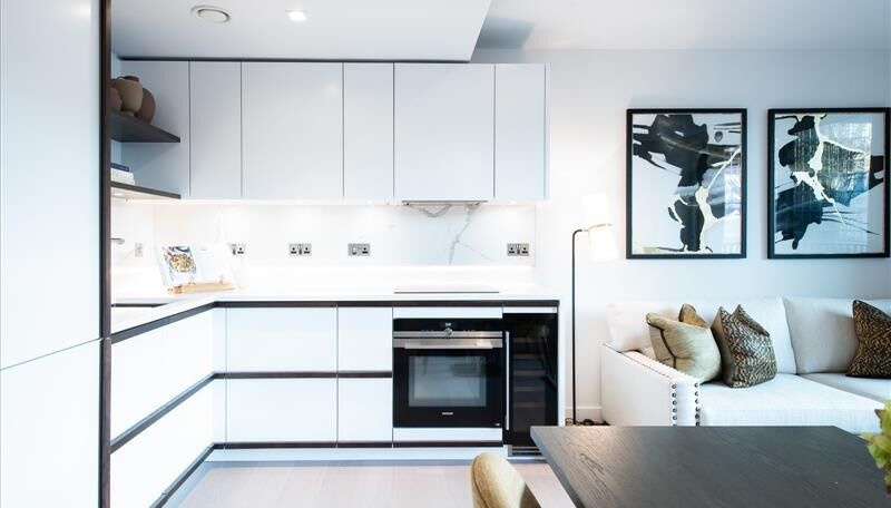 Flat Star Street in City of Westminster