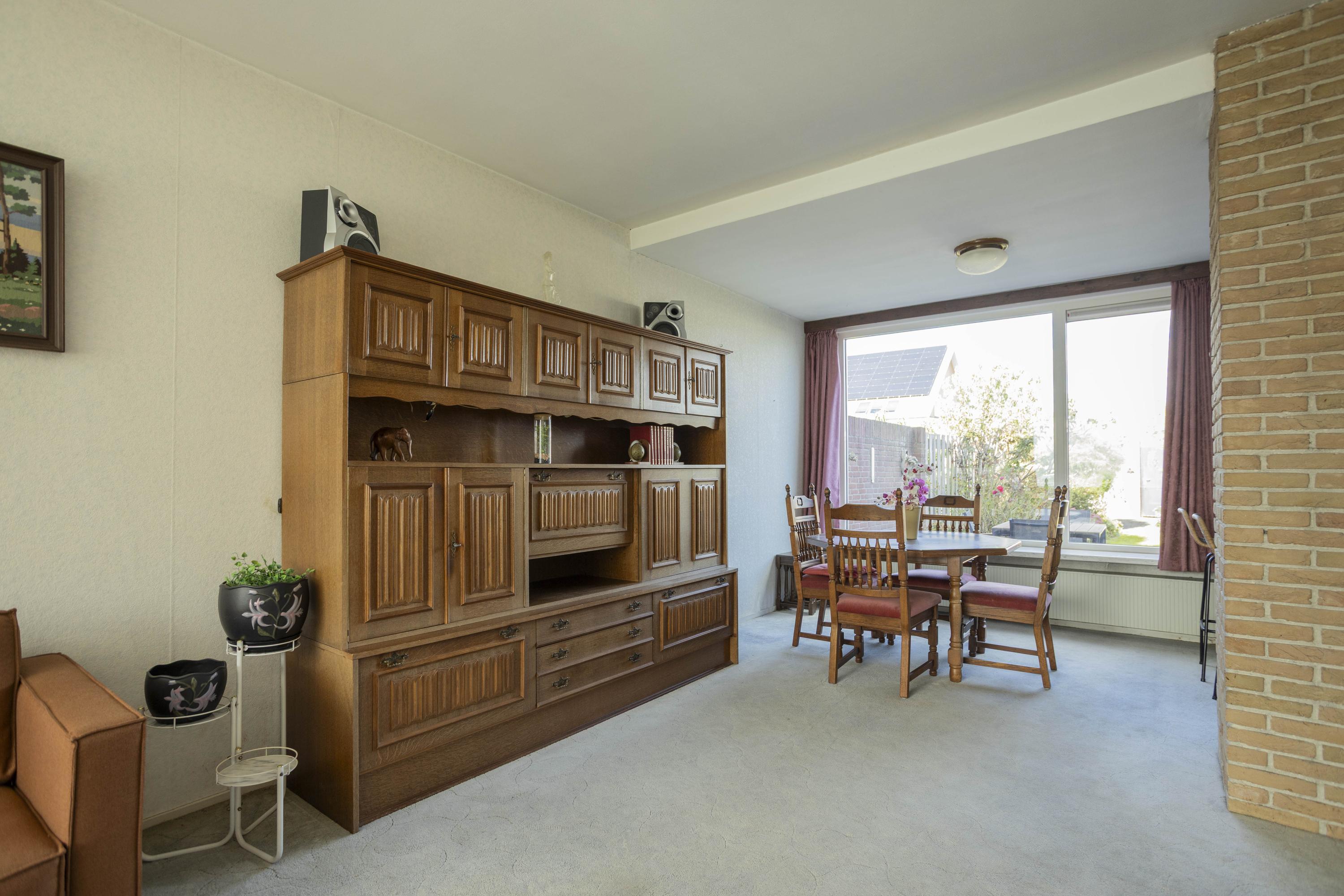 Tussenwoning te koop: Bosstraat 44, Nieuw-Vennep