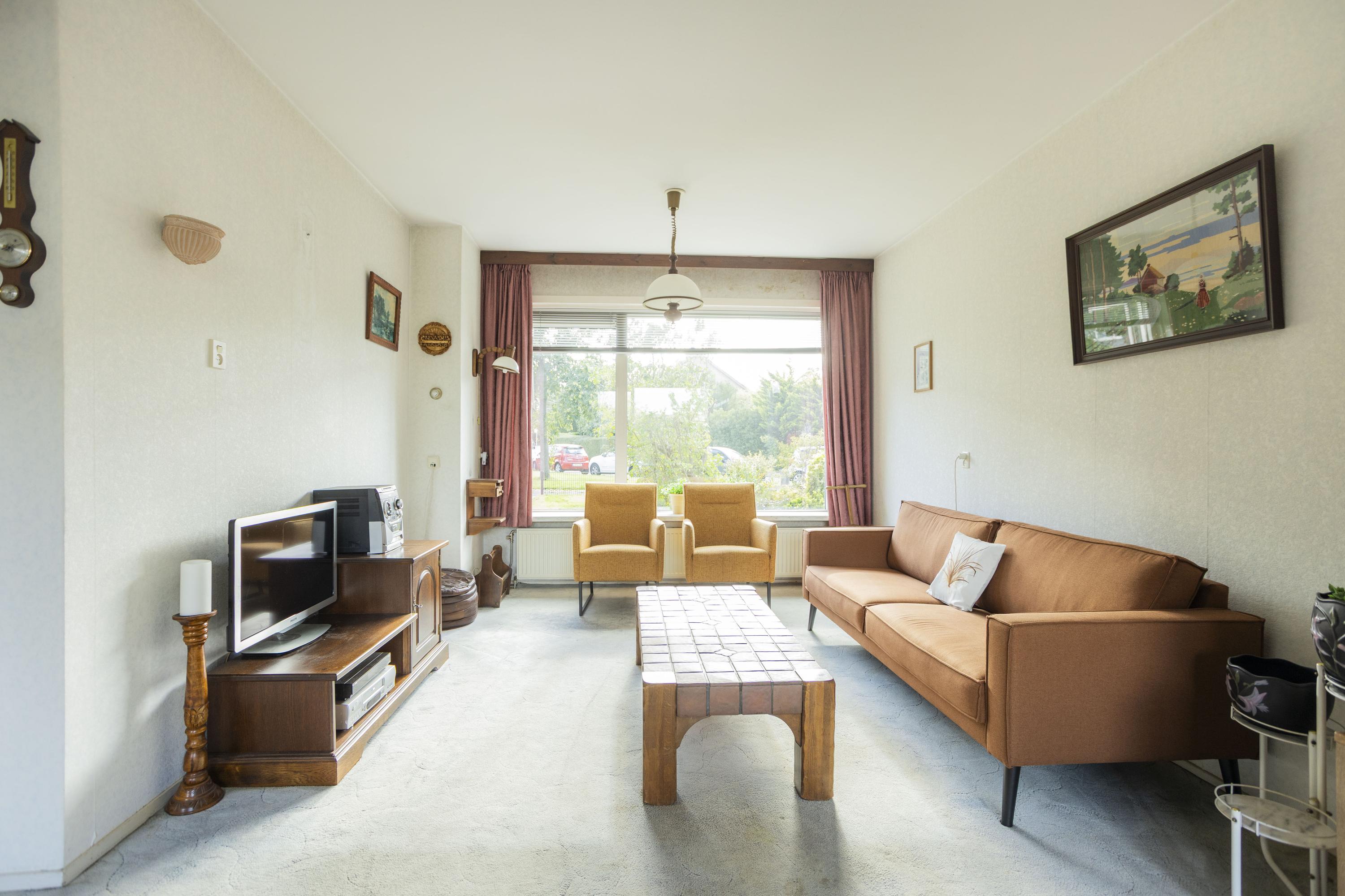 Tussenwoning te koop: Bosstraat 44, Nieuw-Vennep